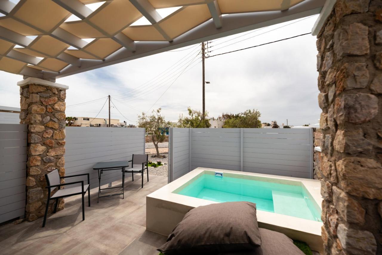 פריבולוס Kasteli Suites מראה חיצוני תמונה