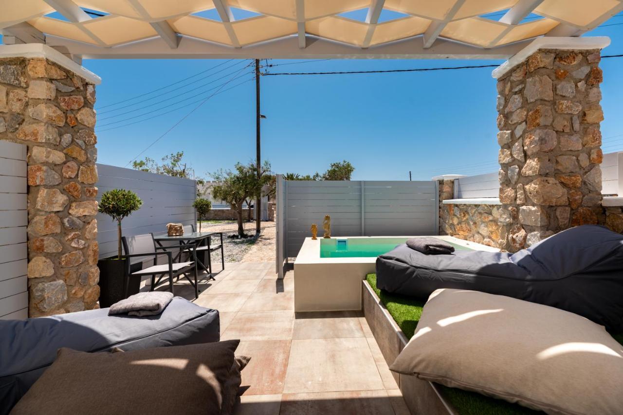 פריבולוס Kasteli Suites מראה חיצוני תמונה