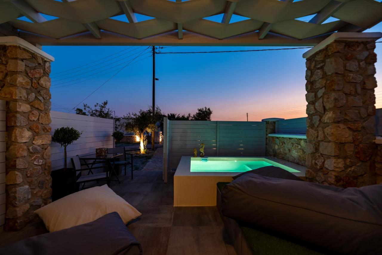 פריבולוס Kasteli Suites מראה חיצוני תמונה